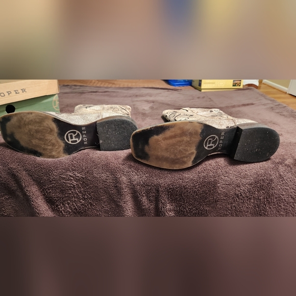 Roper Women's Boots - Cream and Brown, Sz 9.5 - Picture 12 of 12